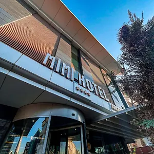 Mimi Hotel