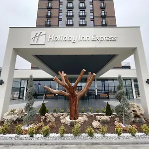 Express - - Airport By Ihg Hotel